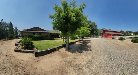 House as seen coming up the driveway