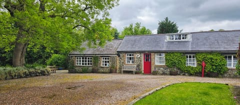 Front of Swallow Cottage 