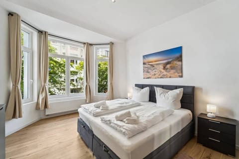 1 bedroom, travel crib, free WiFi, bed sheets