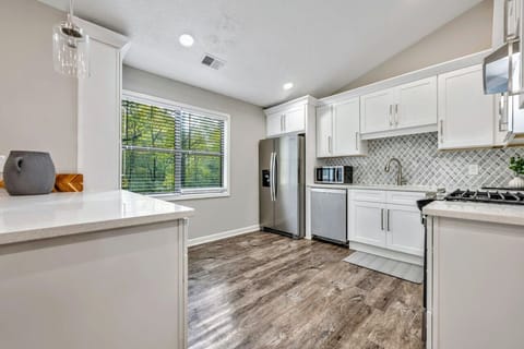 Kitchen - fully stocked