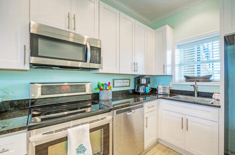 Fully equipped kitchen. (Shorely Blessed)