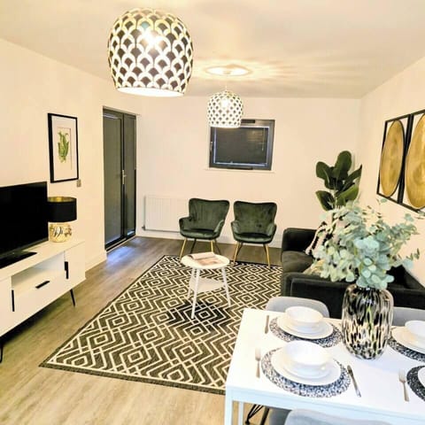 B490619d 3aa3 4f3c bb67 4ada282bd6e1