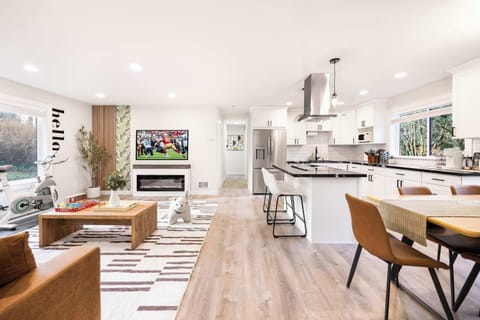 Welcome to our lovely home! 