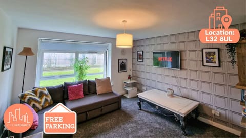 Spacious and stylish living room