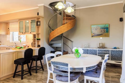 Dinning area - Enjoy your meals