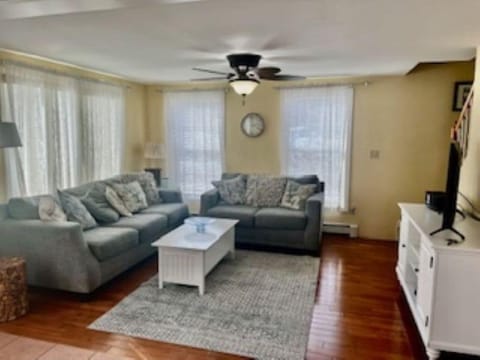 Living room with TV (youtube TV including sports channels)