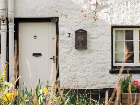 Exterior | Snowdrop Cottage, Jacobstowe, near Okehampton