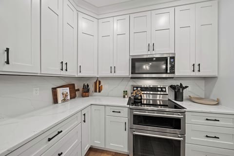 Fully-stocked with all of the pots and pans that you will need!