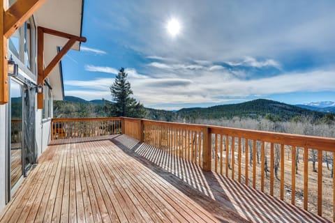 Black Hawk Vacation Rental | 3BR | 2BA | 1,728 Sq Ft | Stairs Required