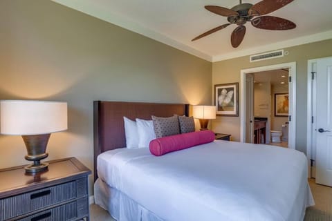 Bedroom. Interior and views may vary based on location and availability.