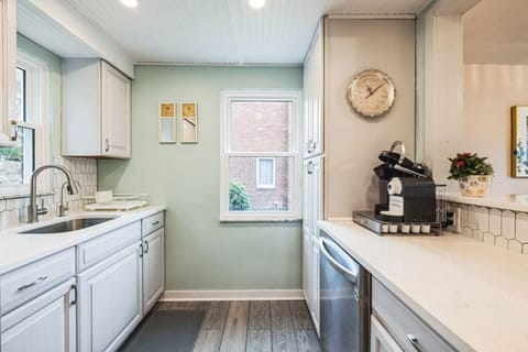 Fresh, light-filled kitchen with everything you need