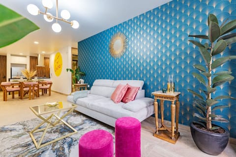 Kick back, make plans, and feel the energy of Condesa.