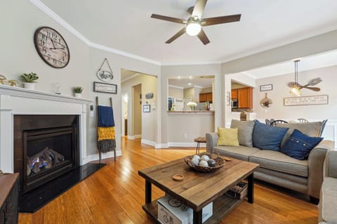 Nice open floor concept on first floor.