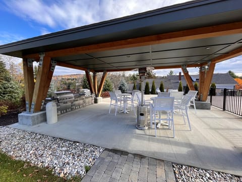 Clubhouse Access included wit BBQ area