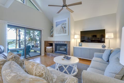 St. Helena Island Vacation Rental | 3BR | 2BA | 5 Steps to Enter | 1,514 Sq Ft