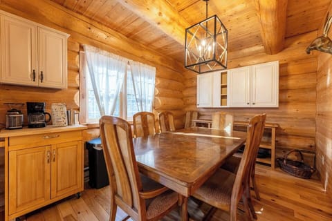 8c1c137d 09d3 44e9 b92a ddf8a2f5172f