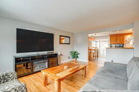 Northglenn Vacation Rental | 4BR | 2BA | Steps Required | 2,600 Sq Ft