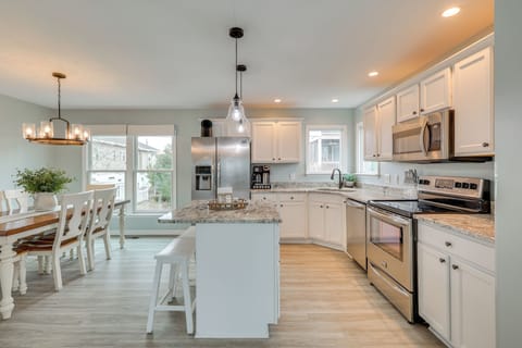 Kitchen | 1st Floor | Cooking Basics