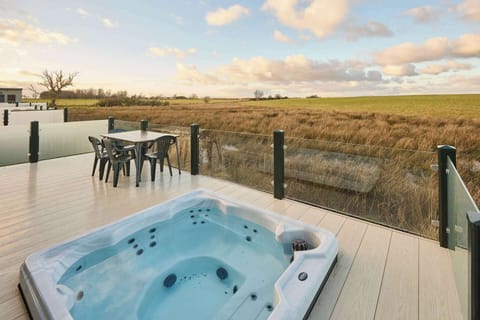 Portland 2, Low Gate - Host & Stay