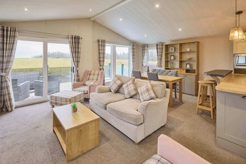 Portland 3, Low Gate - Host & Stay