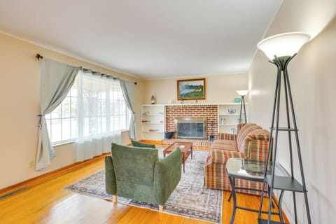 Etowah Vacation Rental | 3BR | 2BA | 2 Steps to Enter | 1,250 Sq Ft