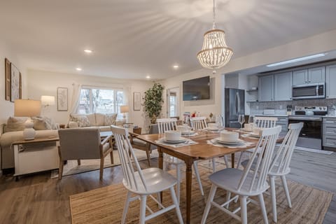 A chic and inviting space to enjoy every bite.