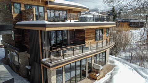 Third Floor Deck Hot Tub and Second Floor Deck 