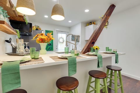 Kitchen | Cooking Basics | Dishware & Flatware