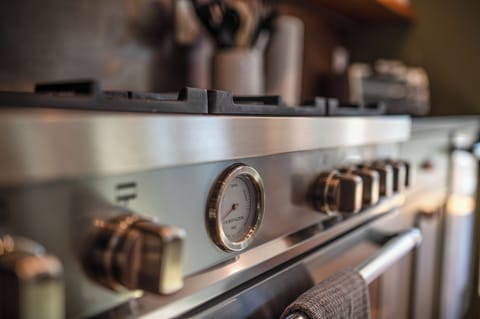 Cook in style on the stunning gas stove