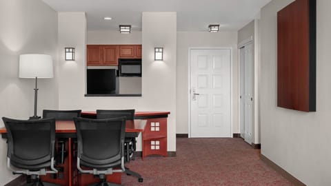 In-room amenities