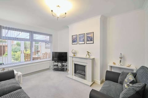 Sea Haven, Redcar - Host & Stay