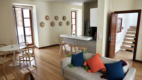 Living Area (1)