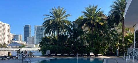 Climatized pool all year around