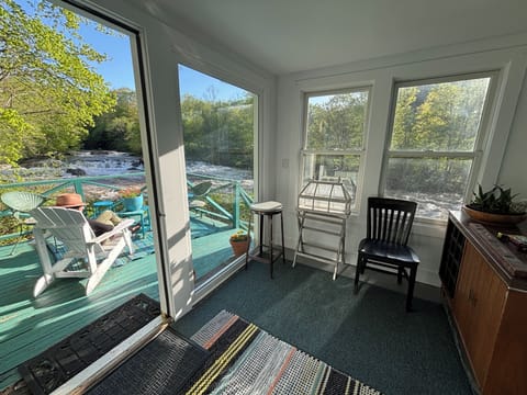 Entry room to take off soiled shoes.