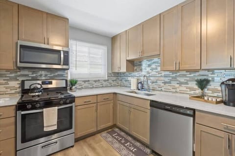 61563-270804-j9aXJ9qkL-xWxOtHrm6LsgkfFvNrhhCjcpHErT3vQiA-66404e04ebd2a