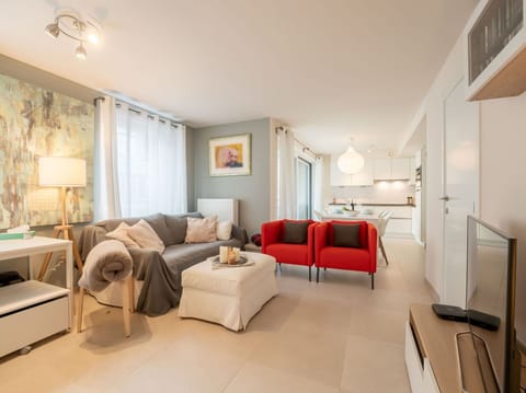 Furniture, Interior Design, Flooring, Couch, Floor, Living Room, Room, Wood, Ceiling, Table