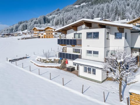 Holiday Home Exterior [winter]