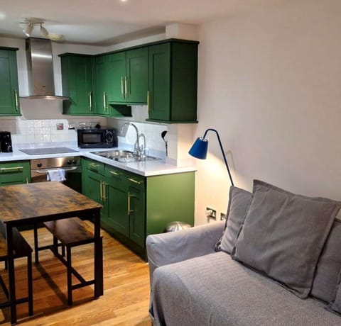 Cook, dine and relax