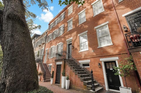 Welcome to Luxe Grand!