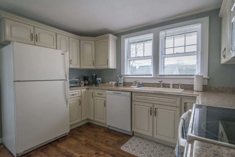 Refrigerator, dishwasher, oven, toaster oven and microwave