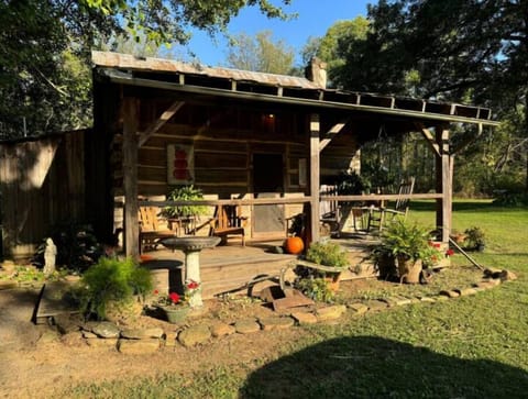 The Cabin at Walker Inn