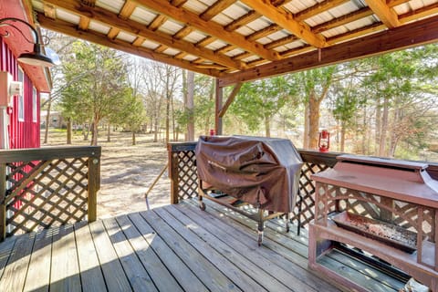 Deck | Grill | Fire Pit