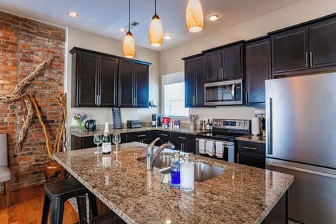 Or fire up the gourmet induction range to prepare mouth-watering meals with ease...