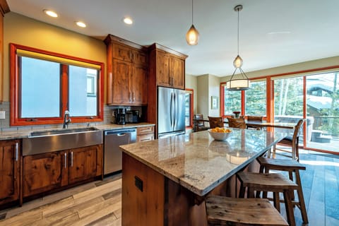 We provide equipment,spices & oils to get your culinary mountain journey started