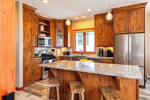 Fully equipped kitchen to whip up a home-cooked meal or maybe just a latte ;)