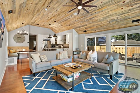 Open concept living room to kitchen