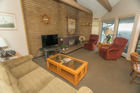 Lounge comfortably with plenty of seating for everyone.