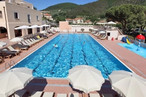 Appartement 3 étoiles - Piscine  - ccb0dhc Apartment in Finale Ligure