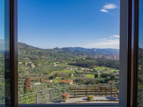 Sea, Balcony, Coast, Ocean, Outdoor Furniture, Bay, Outdoor Table