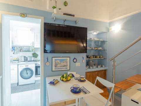 Sea, Balcony, Coast, Ocean, Outdoor Furniture, Bay, Outdoor Table